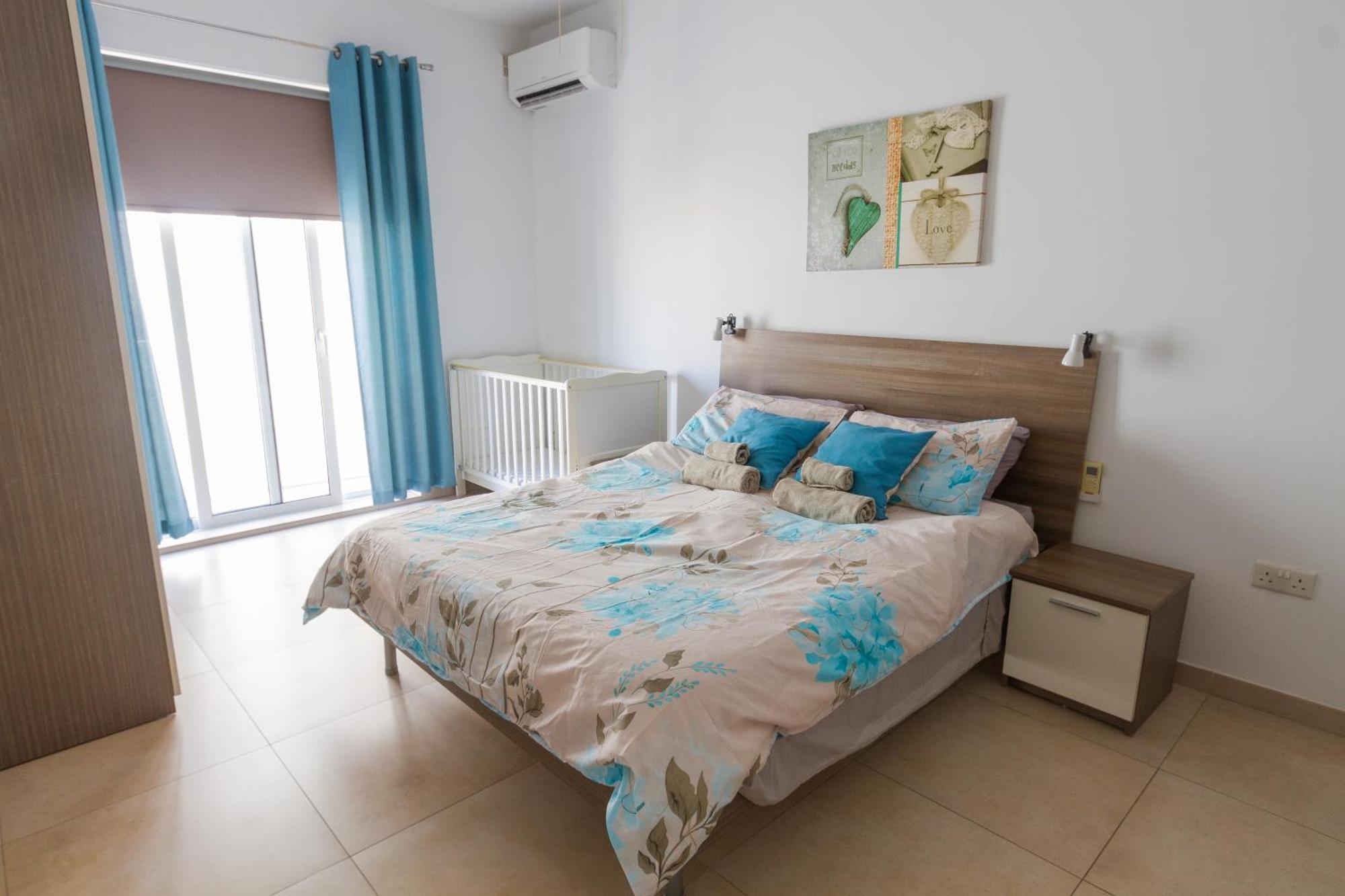 Modern & Central 2 Bedroom & 2 Bathrooms Apartment Мсида Экстерьер фото